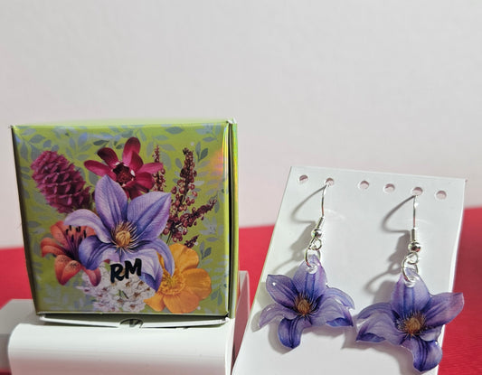 Pendientes flor de nacimiento Namu