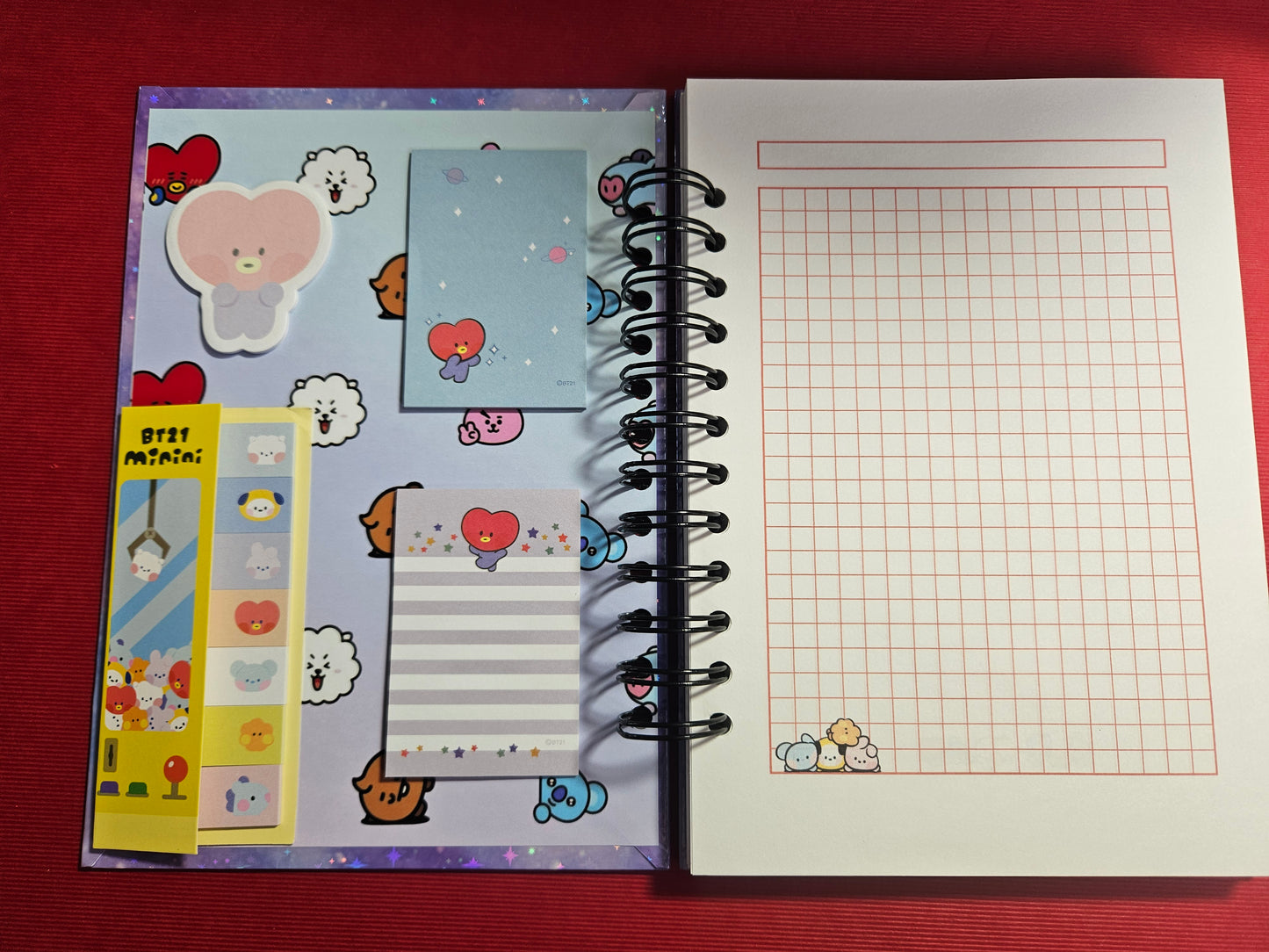 Cuaderno A5 +boligrafo Tata